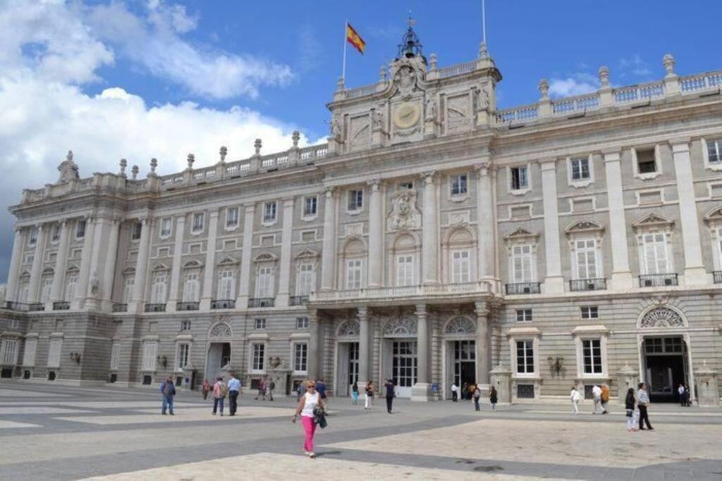 Sensacional Apartamento Junto A Palacio Real By Batuecas Мадрид Экстерьер фото